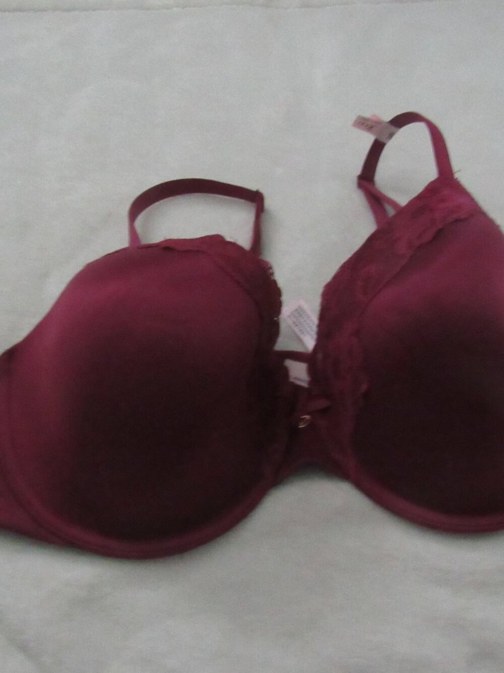 Victoria's Secret Body By Victoria Perfect Coverage Burgundy Bra  Size 36DD  NWT